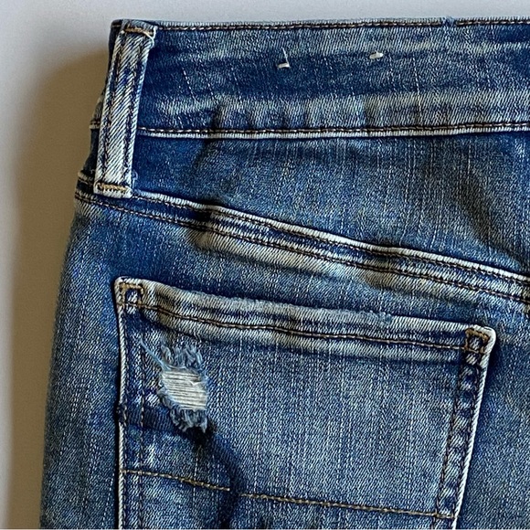 American Eagle High Rise Shortie shorts Lace pockets Cut Off size 4 Shorts EUC - Picture 11 of 16